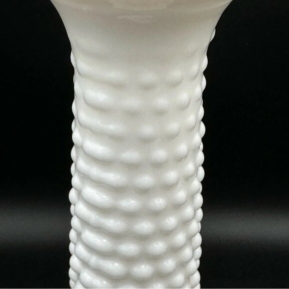 Vintage Milk Glass Hobnail Bud Vase EO Brody Co 2000 Collectible - Picture 4 of 11